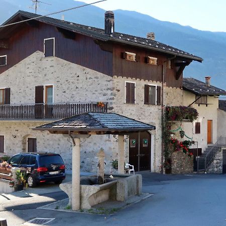 Apartment Mariella By Interhome Mazzo di Valtellina Eksteriør bilde